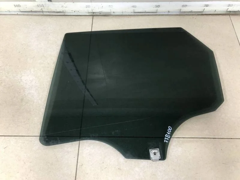 Стекло двери задней левой Mazda CX-7 (ER) 2006-2012