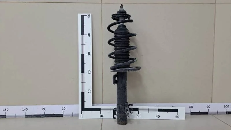 Амортизатор передний Volkswagen Polo (Sed RUS) 2011>