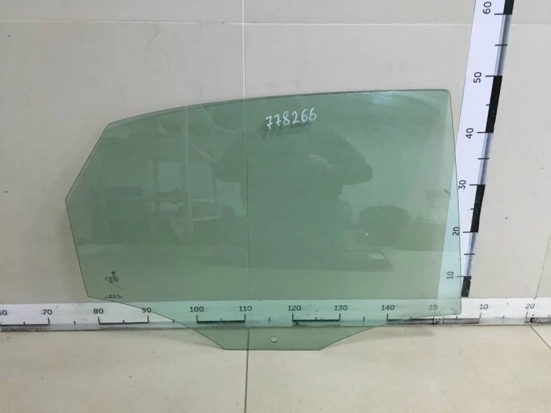 Стекло двери задней правой Volkswagen Polo (Sed RUS) 2011>