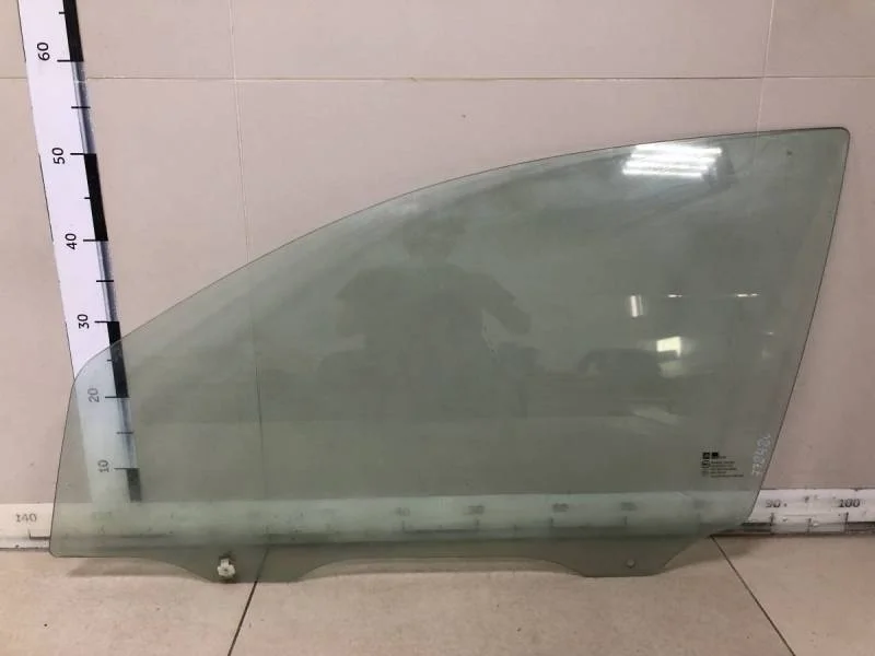 Стекло двери передней левой Chevrolet Aveo T250 2005-2011