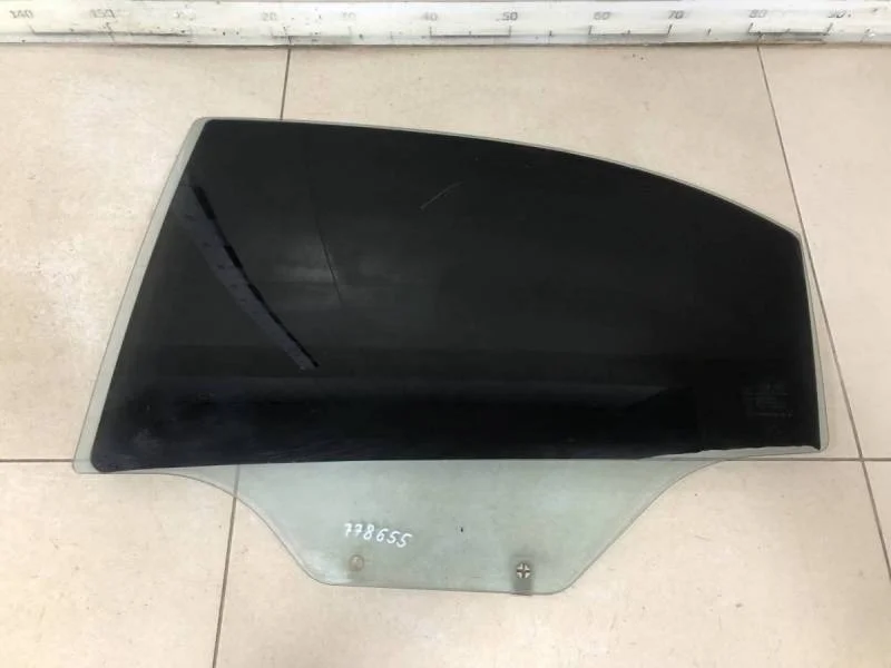 Стекло двери задней левой Chevrolet Aveo T250 2005-2011