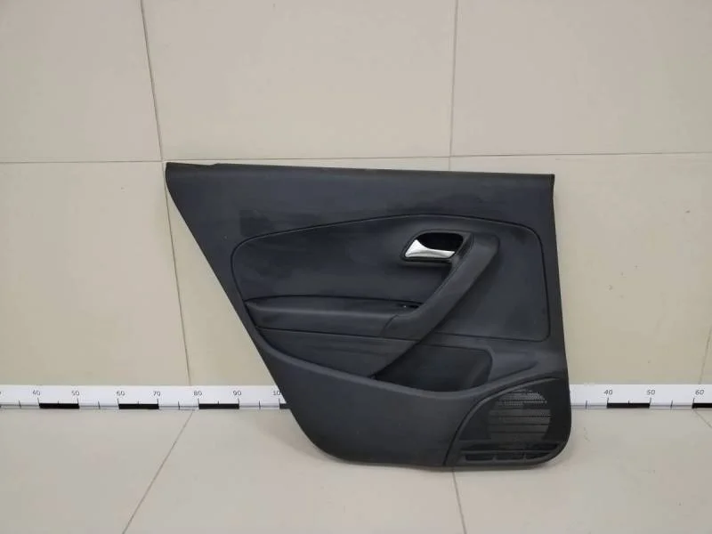 Обшивка двери задней левой Volkswagen Polo (Sed RUS) 2011>