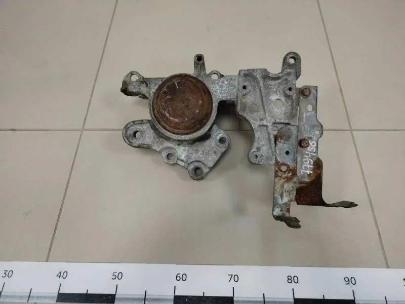 Опора двигателя левая Nissan X-Trail (T31) 2007-2014