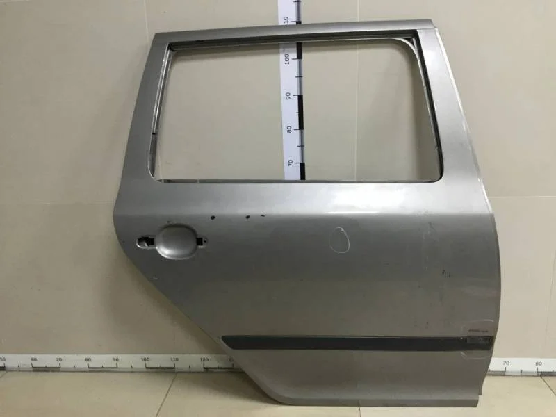 Дверь задняя правая Skoda Octavia (A5 1Z-) 2004-2013