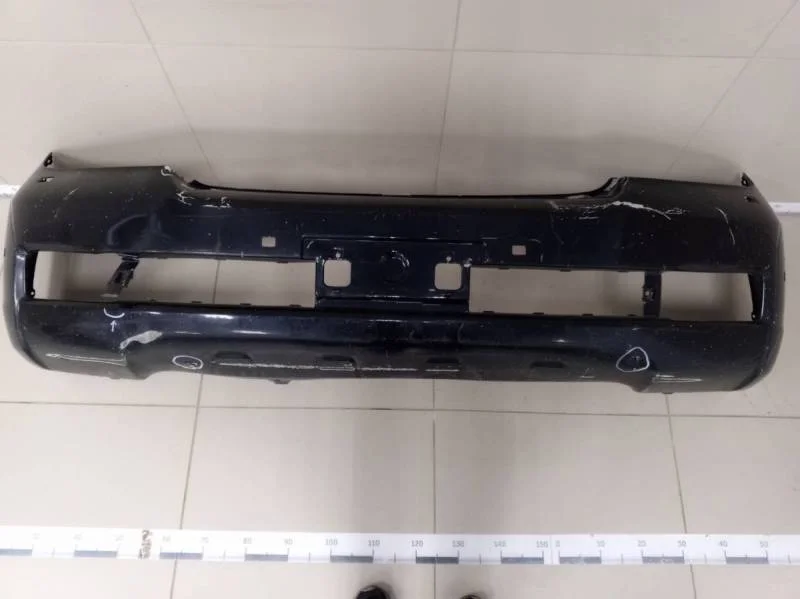 Бампер передний Toyota Land Cruiser (J200) 2007-2015