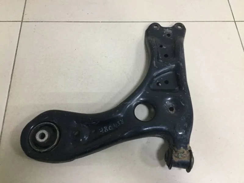 Рычаг передний левый Volkswagen Polo (Sed RUS) 2011>