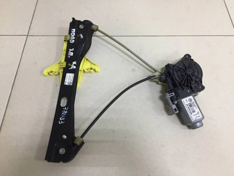 Стеклоподъемник электр. задний правый Volkswagen Polo (Sed RUS) 2011>