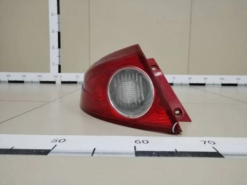 Фонарь задний наружный левый Chevrolet Lacetti (J200) 2003-2013