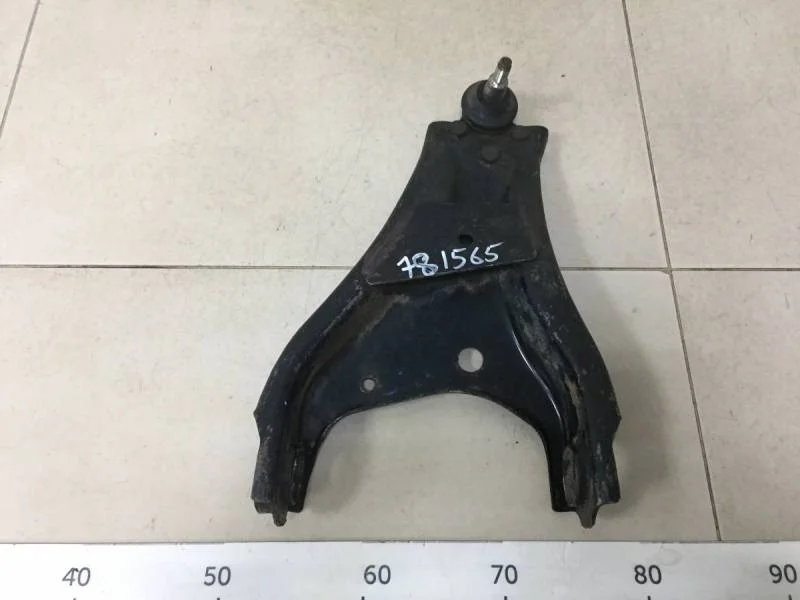 Рычаг передний левый Renault Duster 2012>