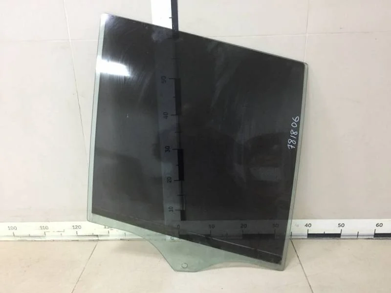 Стекло двери задней правой BMW X5 E53 2000-2007