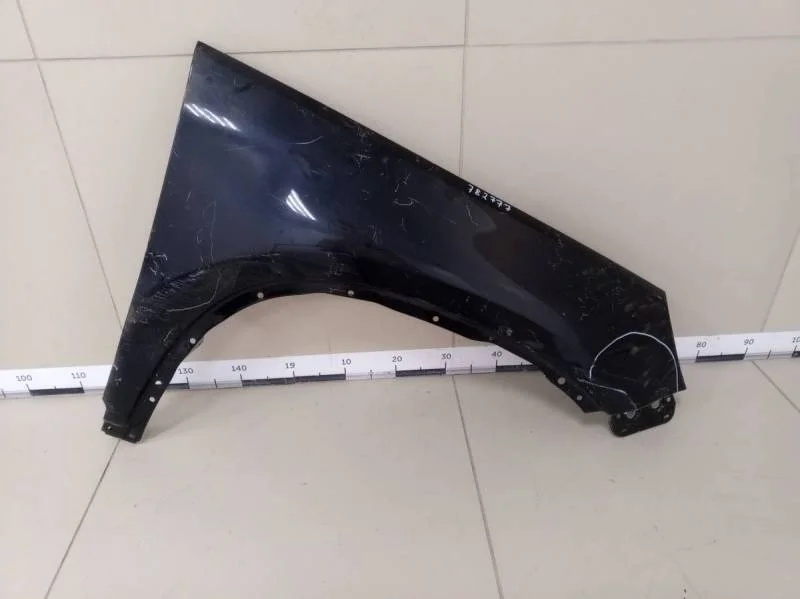 Крыло переднее правое Volkswagen Tiguan (5N2) 2011-2016