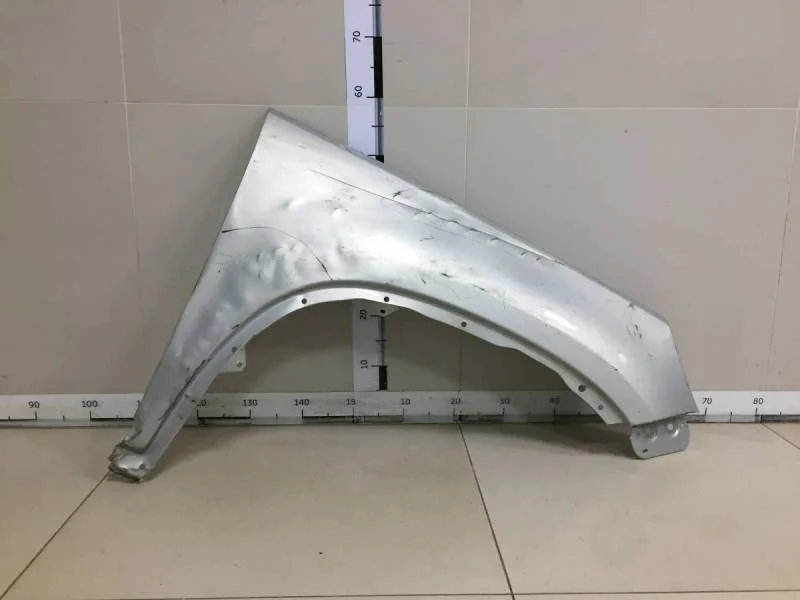 Крыло переднее правое Volkswagen Tiguan (5N1) 2007-2011