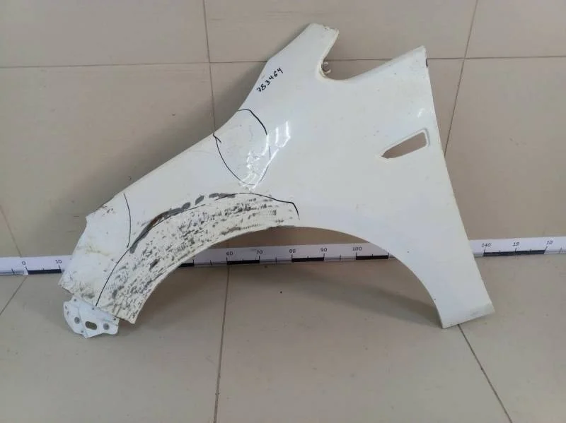 Крыло переднее левое Opel Astra J 2010-2017