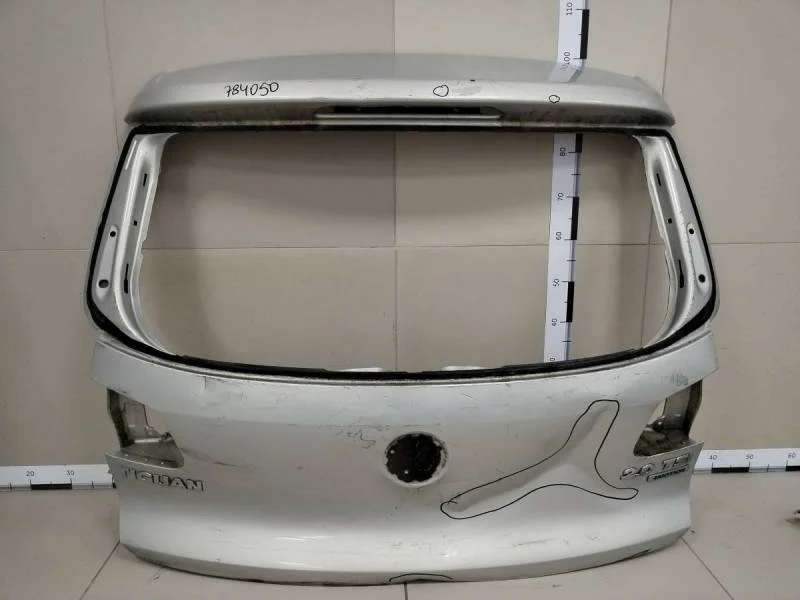 Дверь багажника Volkswagen Tiguan (5N2) 2011-2016
