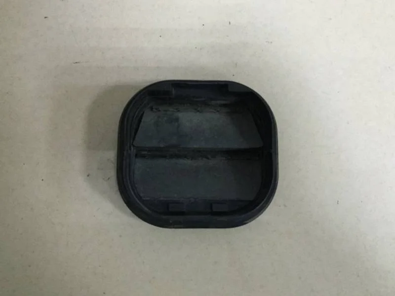 Решетка вентиляционная Opel Mokka 2012>