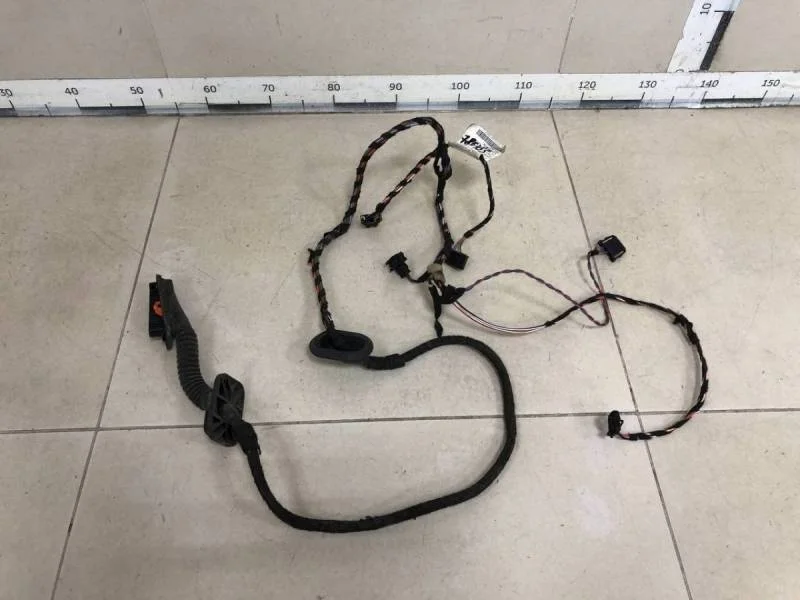 Проводка двери Volkswagen Polo (Sed RUS) 2011>