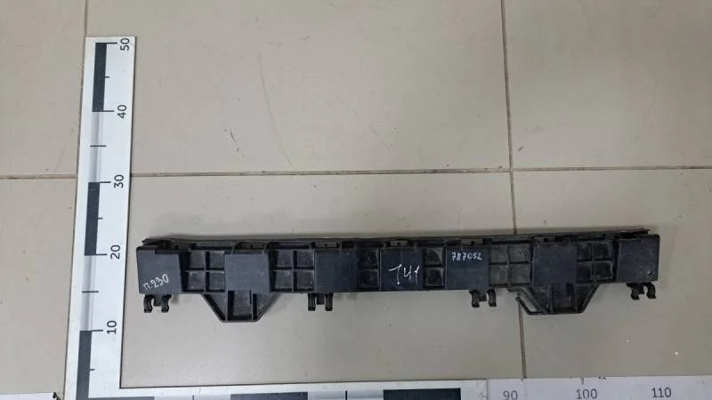 Кронштейн заднего бампера Mercedes-Benz Mercedes Benz Truck Actros MP4 2012>