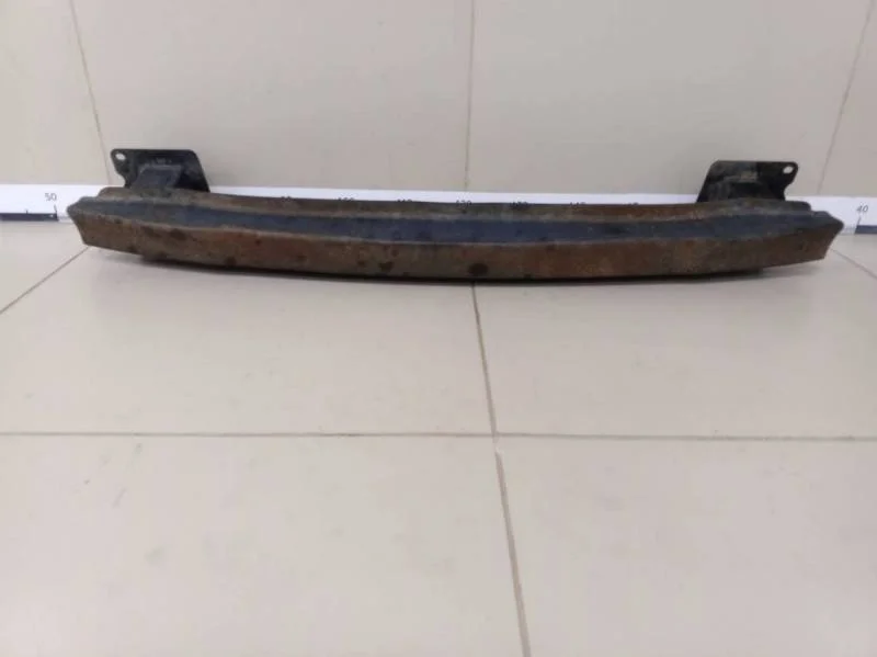 Усилитель заднего бампера Volkswagen Polo (HB) 2009>