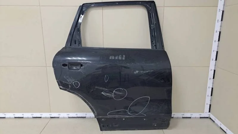 Дверь задняя правая Volkswagen Touareg (7P) 2010>