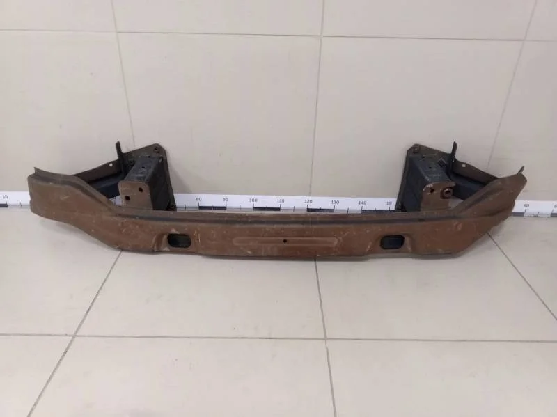 Усилитель переднего бампера Mercedes-Benz Vito/Viano-(639) 2003-2014