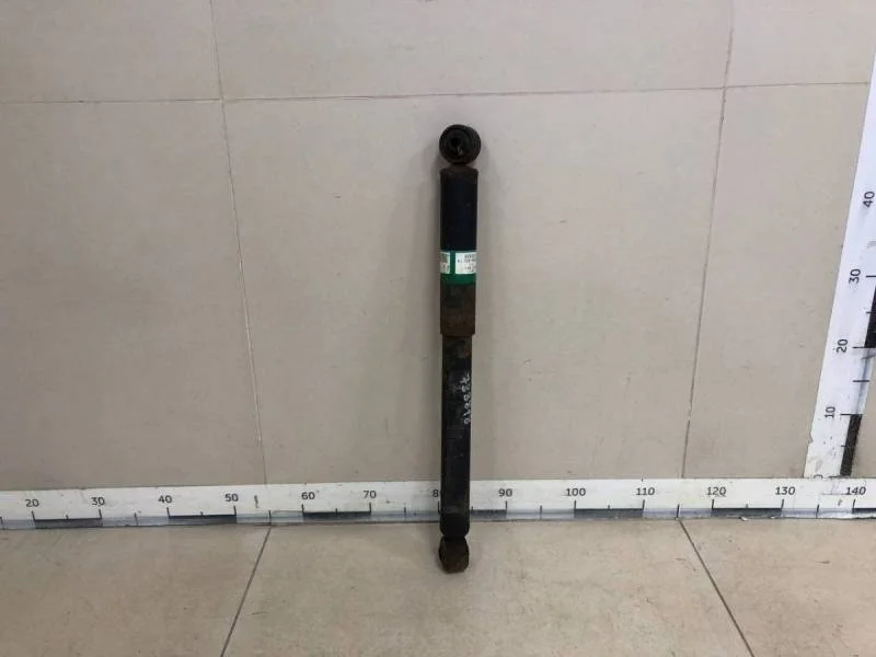 Амортизатор задний Suzuki Grand Vitara 2005-2015