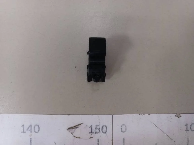 Кнопка стеклоподъемника Nissan Qashqai (J10) 2006-2013