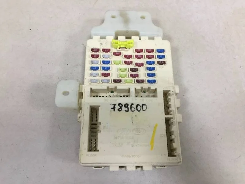 Блок предохранителей Hyundai ix35 (LM) 2010-2015