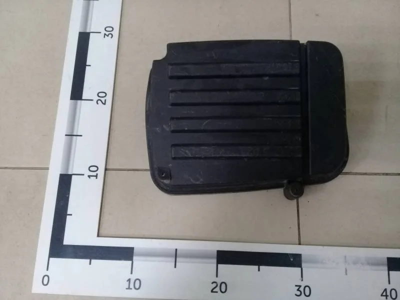 Крышка воздушного фильтра Audi A3 (8P) 2004-2013