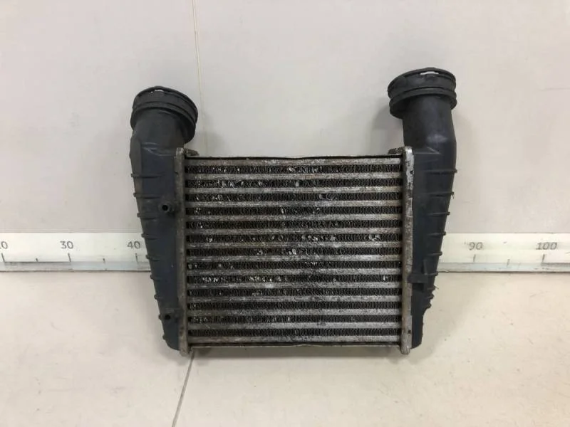 Интеркулер Skoda Superb 2002-2008