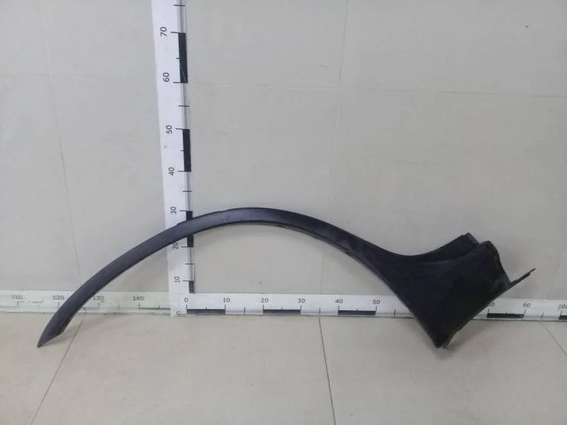 Накладка заднего крыла правого BMW X5 E53 2000-2007