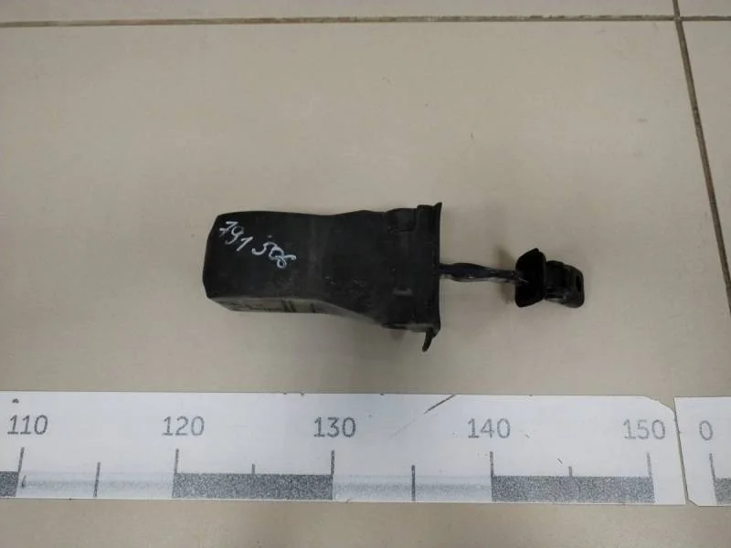 Ограничитель двери Volkswagen Polo (Sed RUS) 2011>