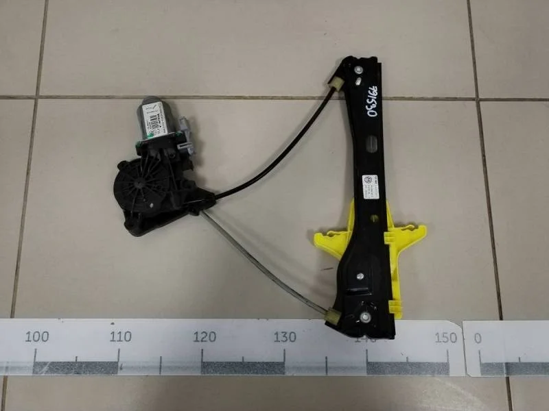 Стеклоподъемник электр. задний правый Volkswagen Polo (Sed RUS) 2011>