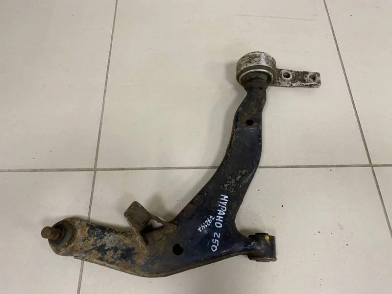 Рычаг передний правый Nissan Murano (Z50) 2004-2008