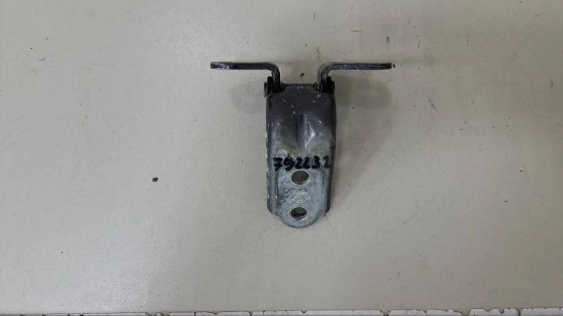 Петля двери задней левой нижняя Kia Sportage 3 (SL) 2010-2015