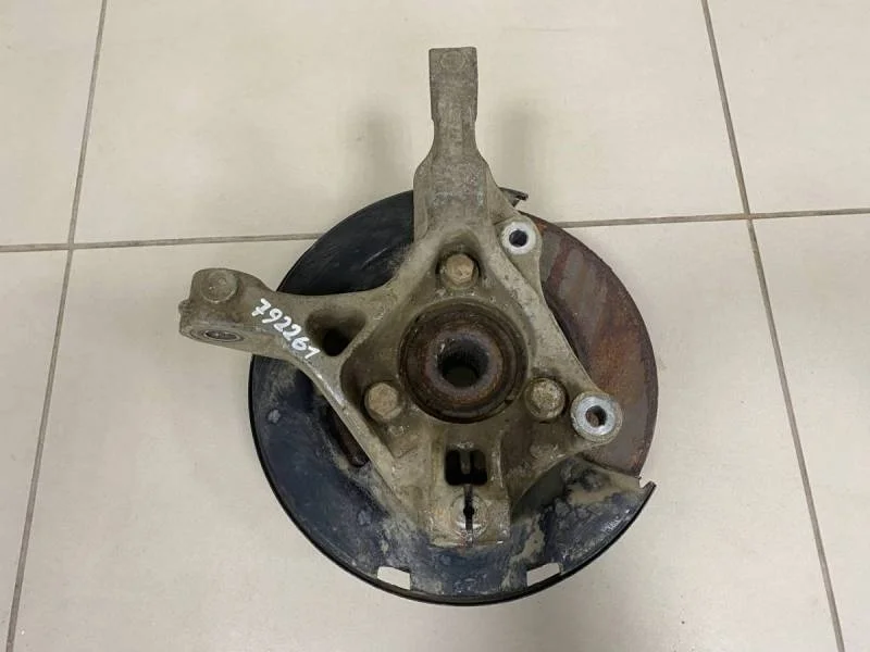 Кулак поворотный передний левый Chevrolet Cruze (J300) 2009-2016