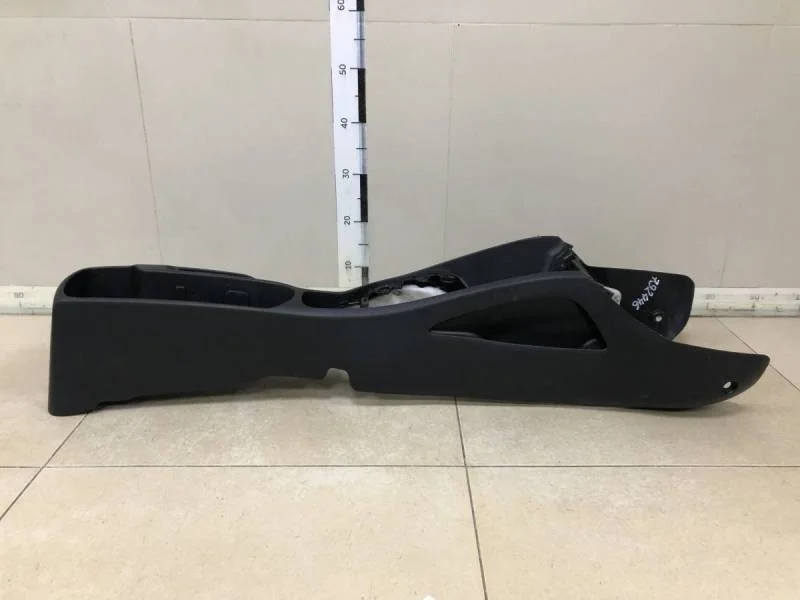Консоль центральная Kia Rio 3 (UB) 2011-2017