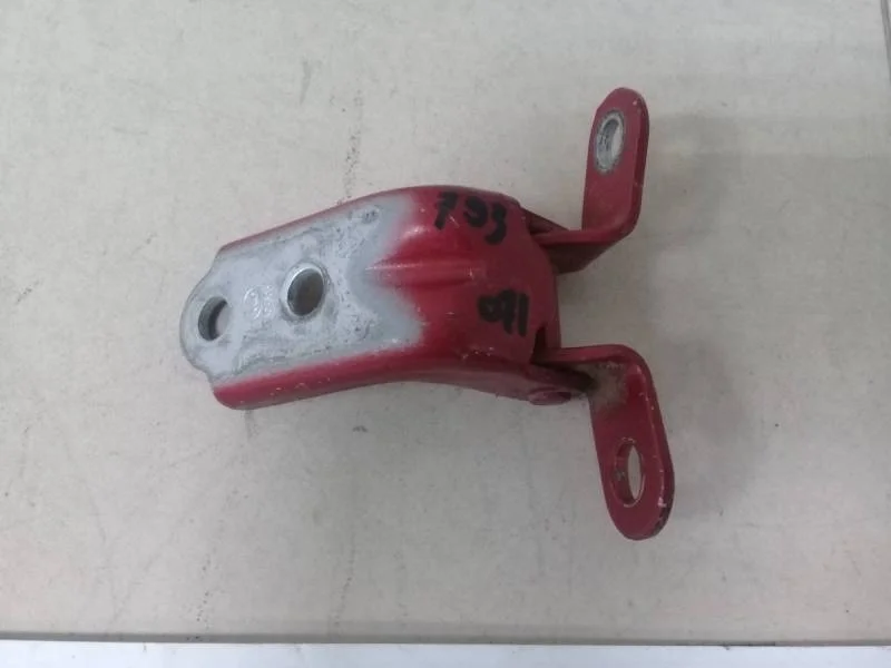 Петля двери задней левой нижняя Hyundai Solaris 2010-2017