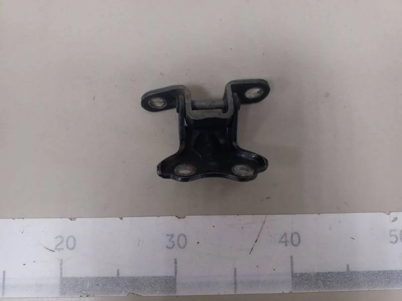 Петля двери задней левой верхняя Kia Rio 3 (UB) 2011-2017