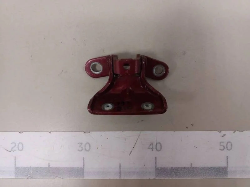 Петля двери задней правой верхняя Hyundai ix35 (LM) 2010-2015