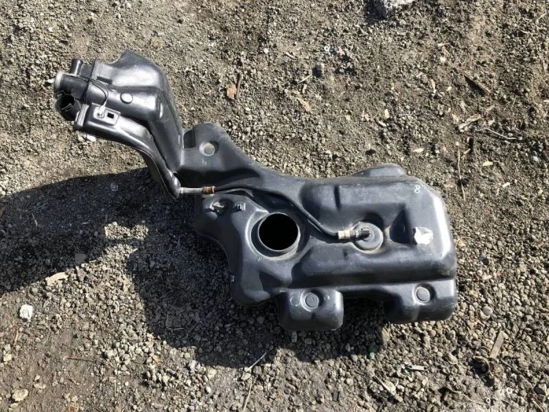 Бак топливный Volkswagen Passat B5 2000-2005