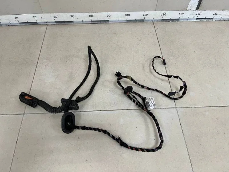 Проводка двери Volkswagen Polo (Sed RUS) 2011>