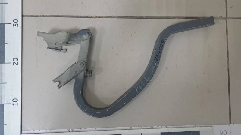 Петля крышки багажника Kia Rio 2 (JB) 2005-2011