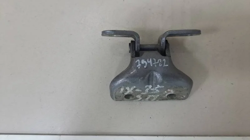 Петля двери задней правой верхняя Hyundai ix35 (LM) 2010-2015