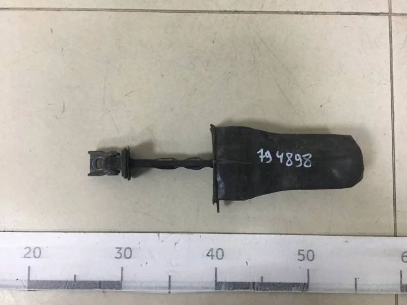 Ограничитель двери Volkswagen Polo (Sed RUS) 2011>