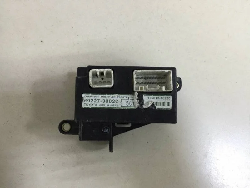 Блок электронный Lexus GS 300/400/430 (S190) 2005-2011