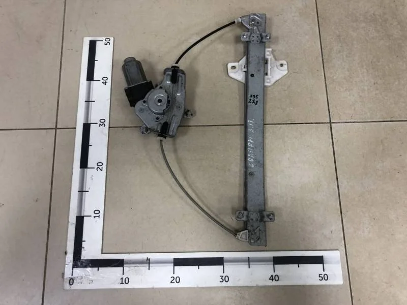 Стеклоподъемник электр. задний правый Kia Rio 3 (UB) 2011-2017