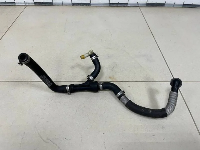 Трубка вакуумная Audi A8 (D2, 4D) 1998-2003