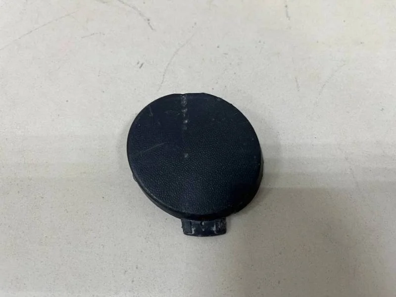 Заглушка буксировочного крюка Volkswagen Tiguan (5N1) 2007-2011