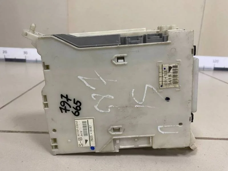 Блок предохранителей Lexus IS 250/350 2005-2013