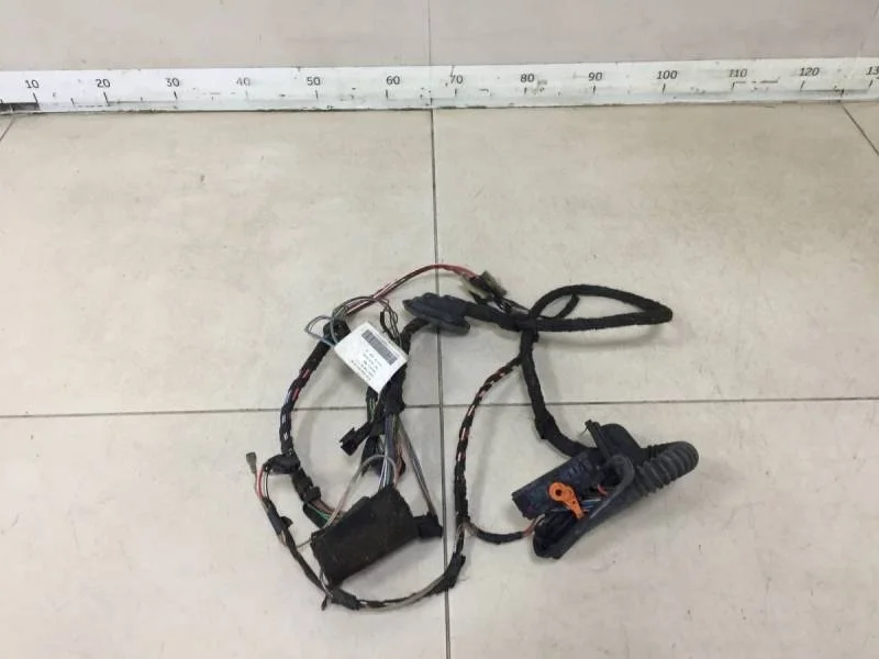 Проводка двери Volkswagen Polo (Sed RUS) 2011>